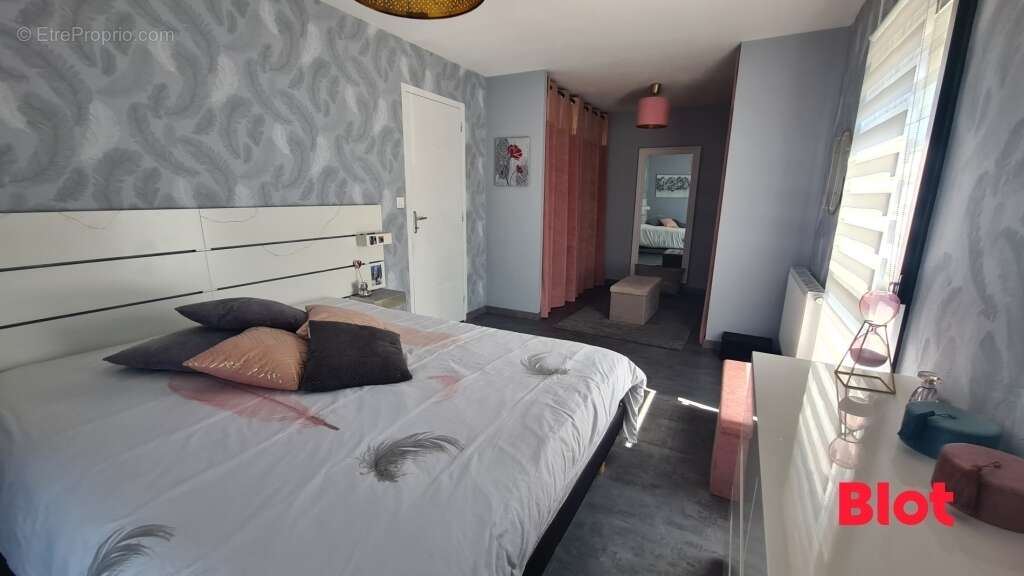 Maison à LA RICHARDAIS