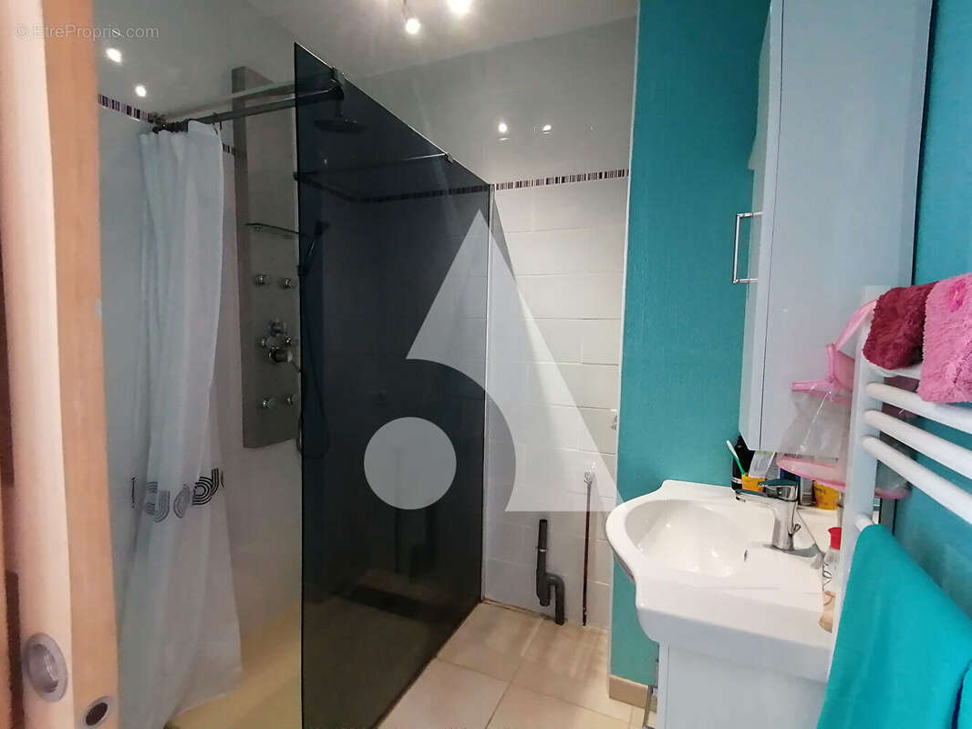 Maison à MONTCEAU-LES-MINES