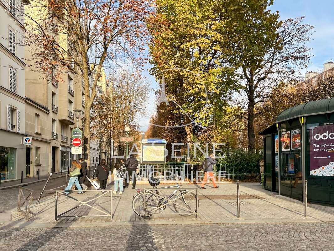 Appartement à PARIS-15E