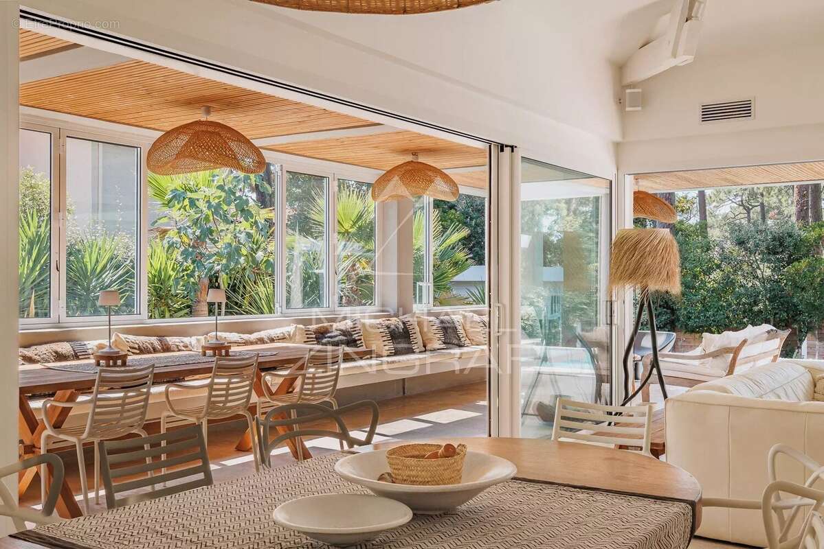 Maison à LE BOUSCAT