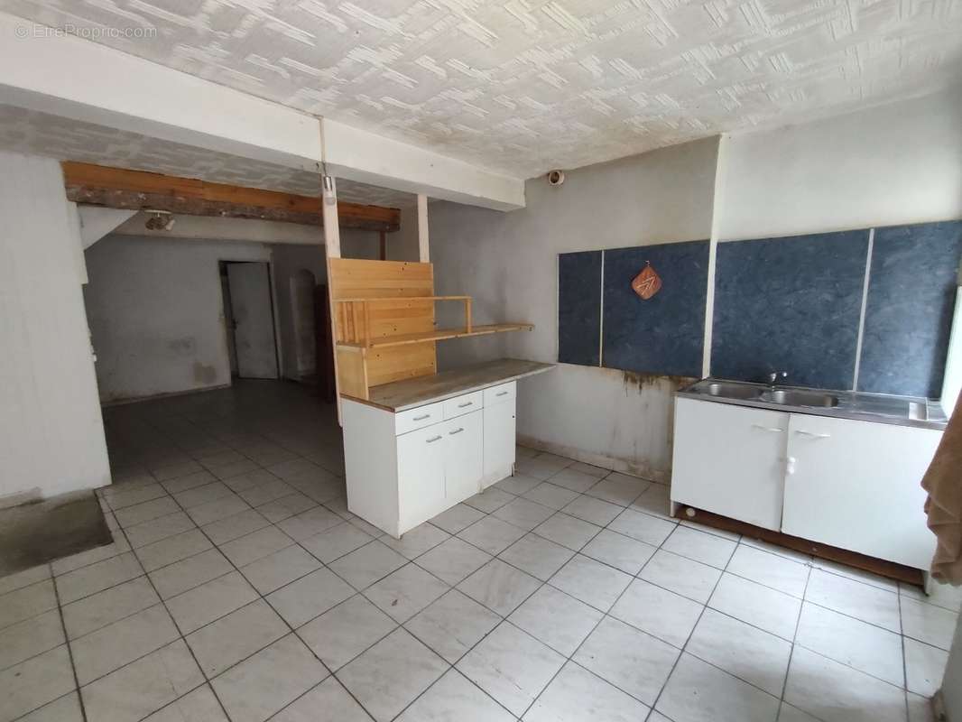 Maison à BELVIANES-ET-CAVIRAC