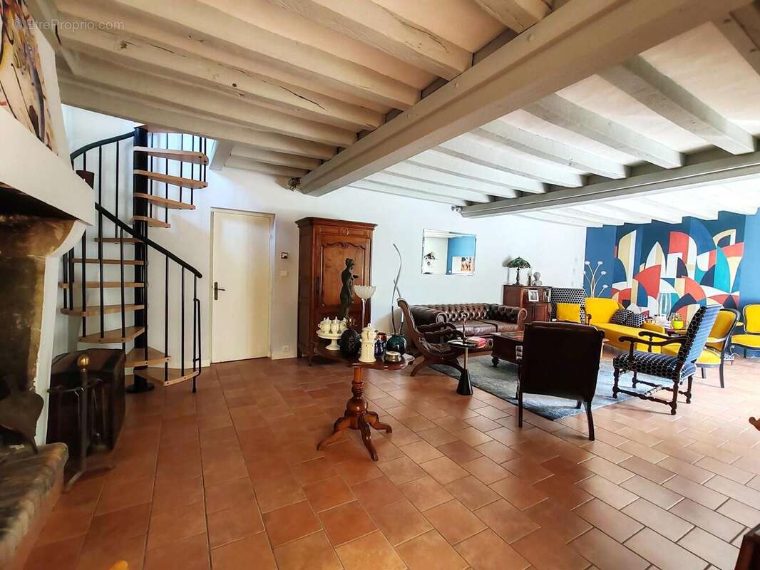 Photo 2 - Maison à BAUGE