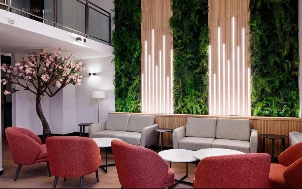 INVESTISSEMENT LOCATIF  MONTEVRAIN  Résidence d'Affaires Résidence du Parc - 6.35 % de rentabilité - photo 12