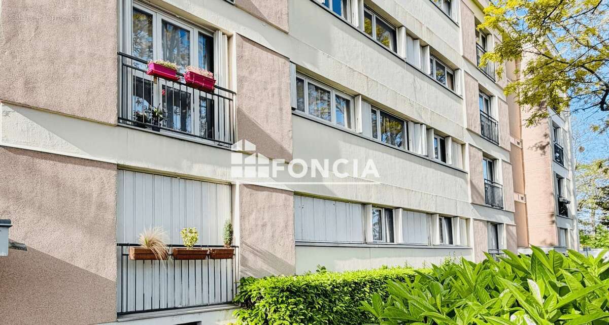 Appartement à YERRES