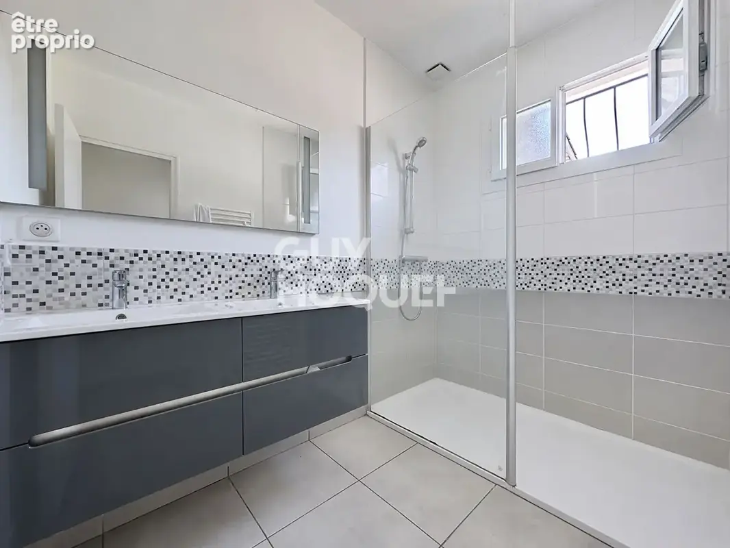 Maison rénovée dans un quartier calme et recherché de Gujan-Mestras - photo 5