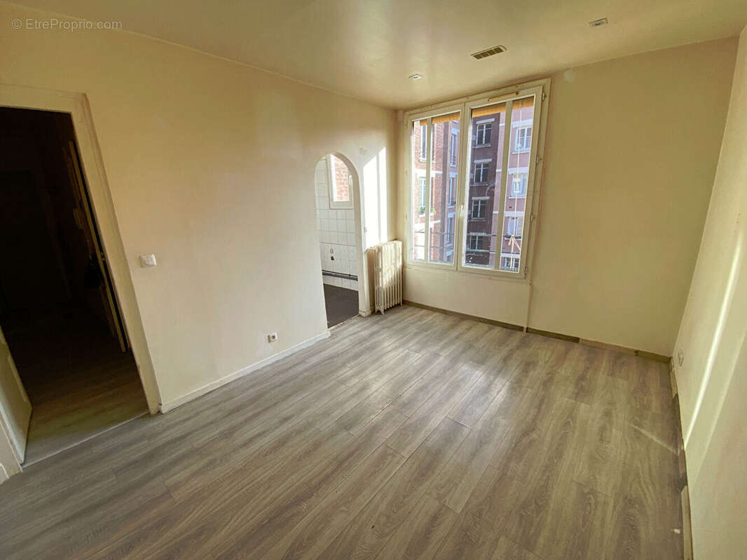 Appartement à CLICHY