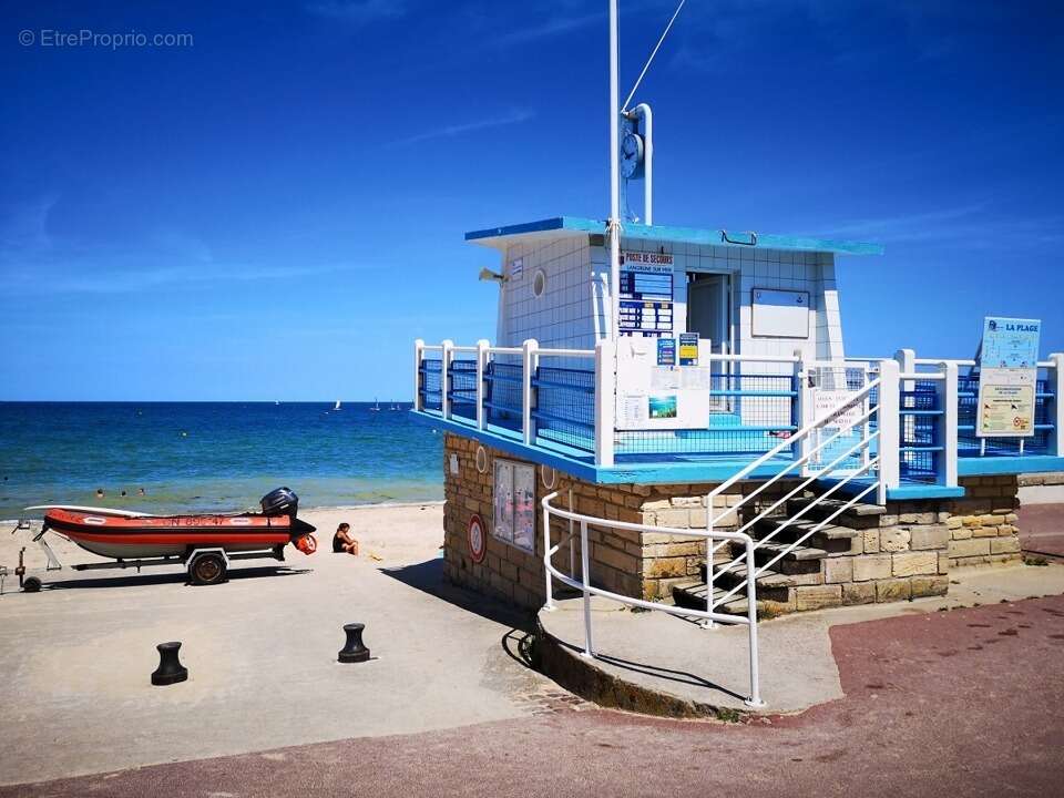 Terrain à LANGRUNE-SUR-MER