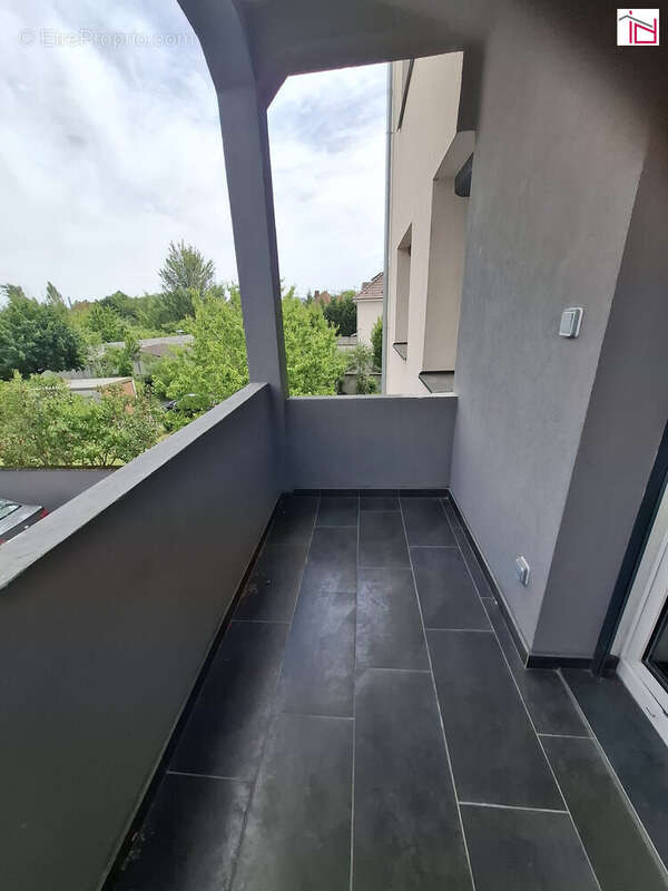 Appartement 69 m² à Saint-Louis  - photo 4