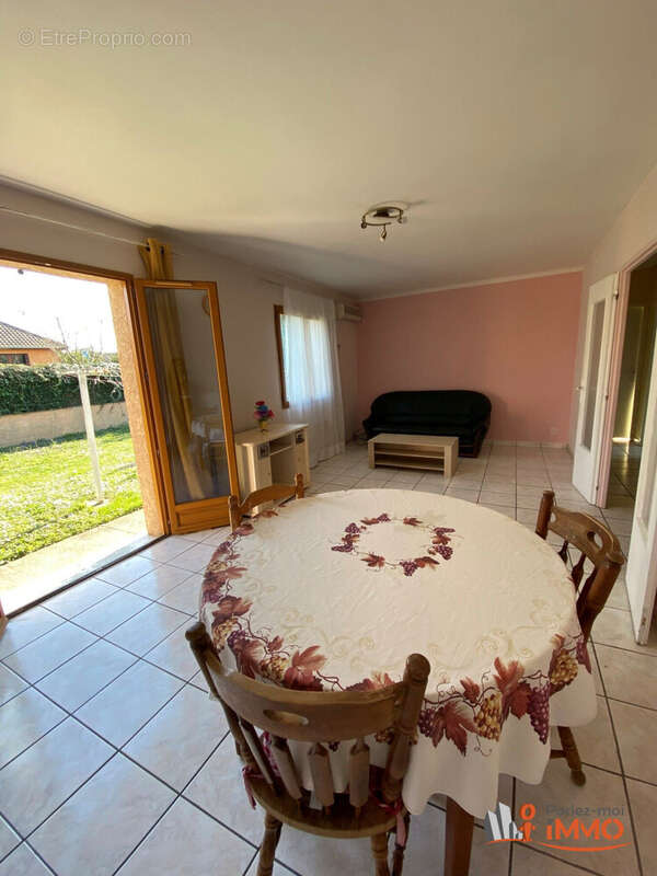 Maison à VAULX-EN-VELIN