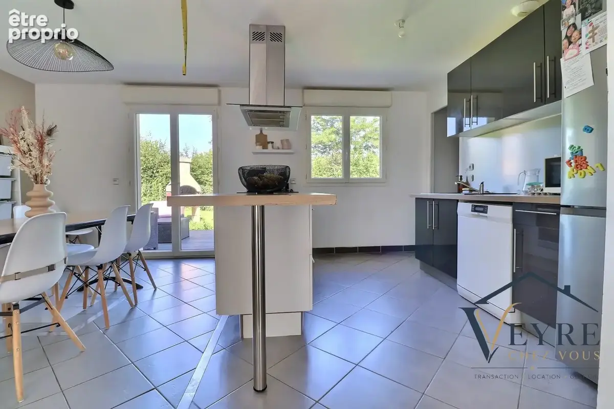 Maison 5 pièces 103 m² à vendre à Bongheat (63160) - photo 3