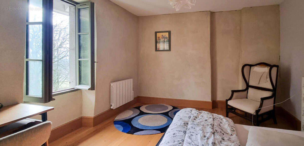 chambre - Maison à SAISSAC