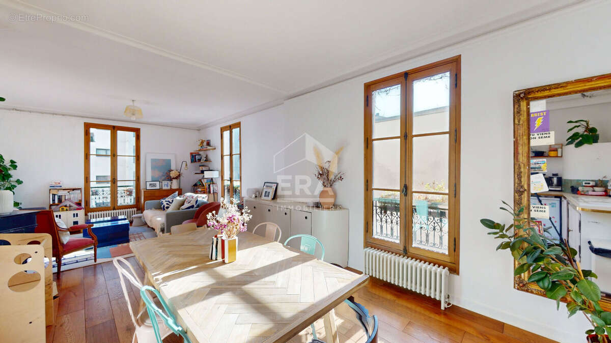 Appartement à PARIS-19E