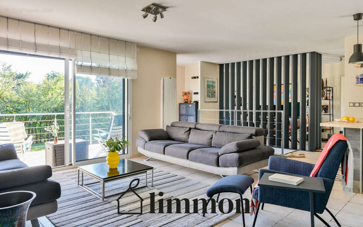 Maison à CAILLOUX-SUR-FONTAINES