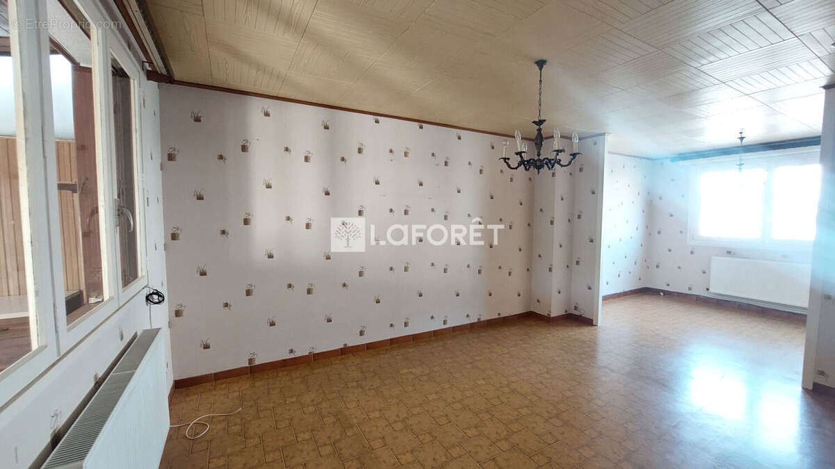 Maison à BERTRANGE