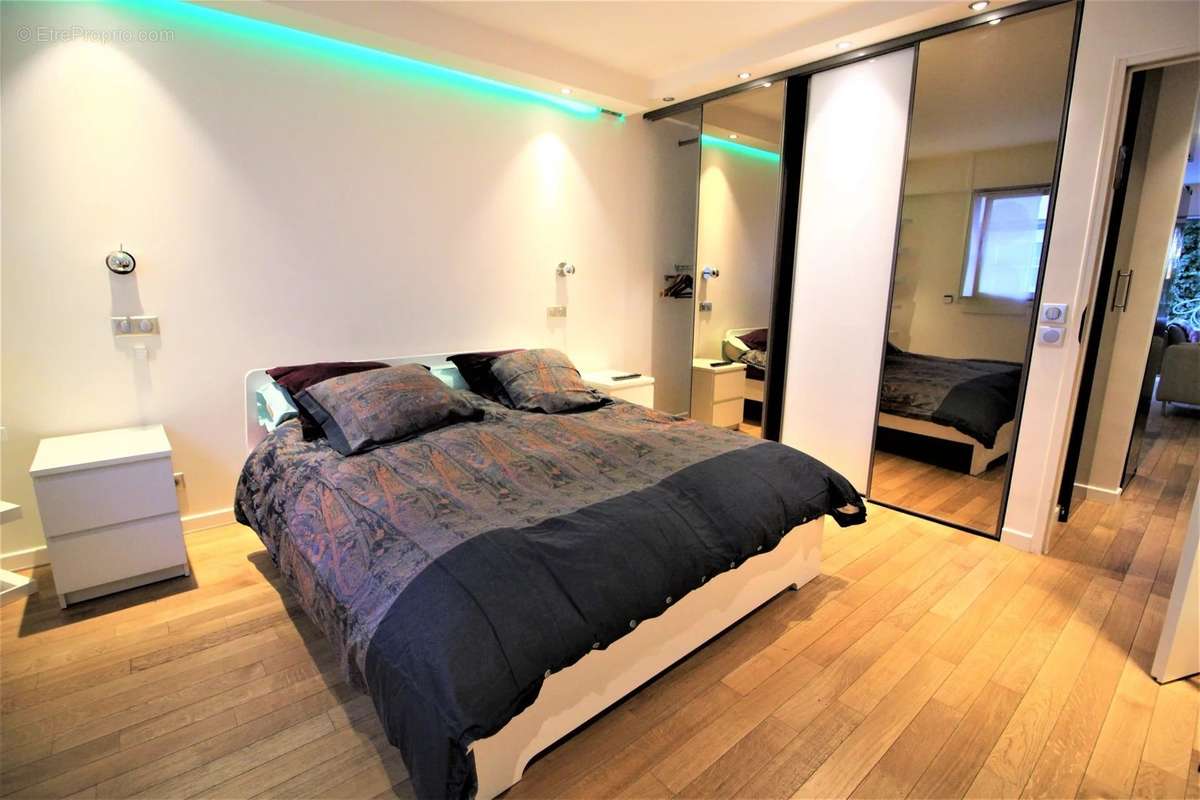 Appartement à PARIS-19E