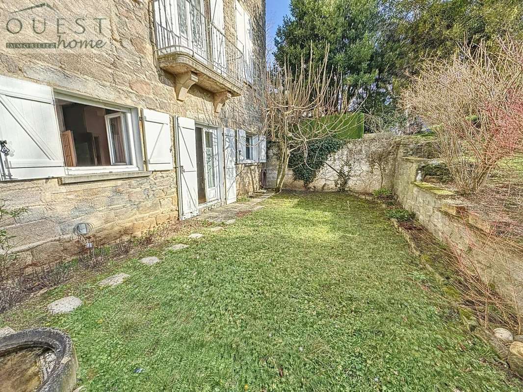 Appartement à CHARBONNIERES-LES-BAINS