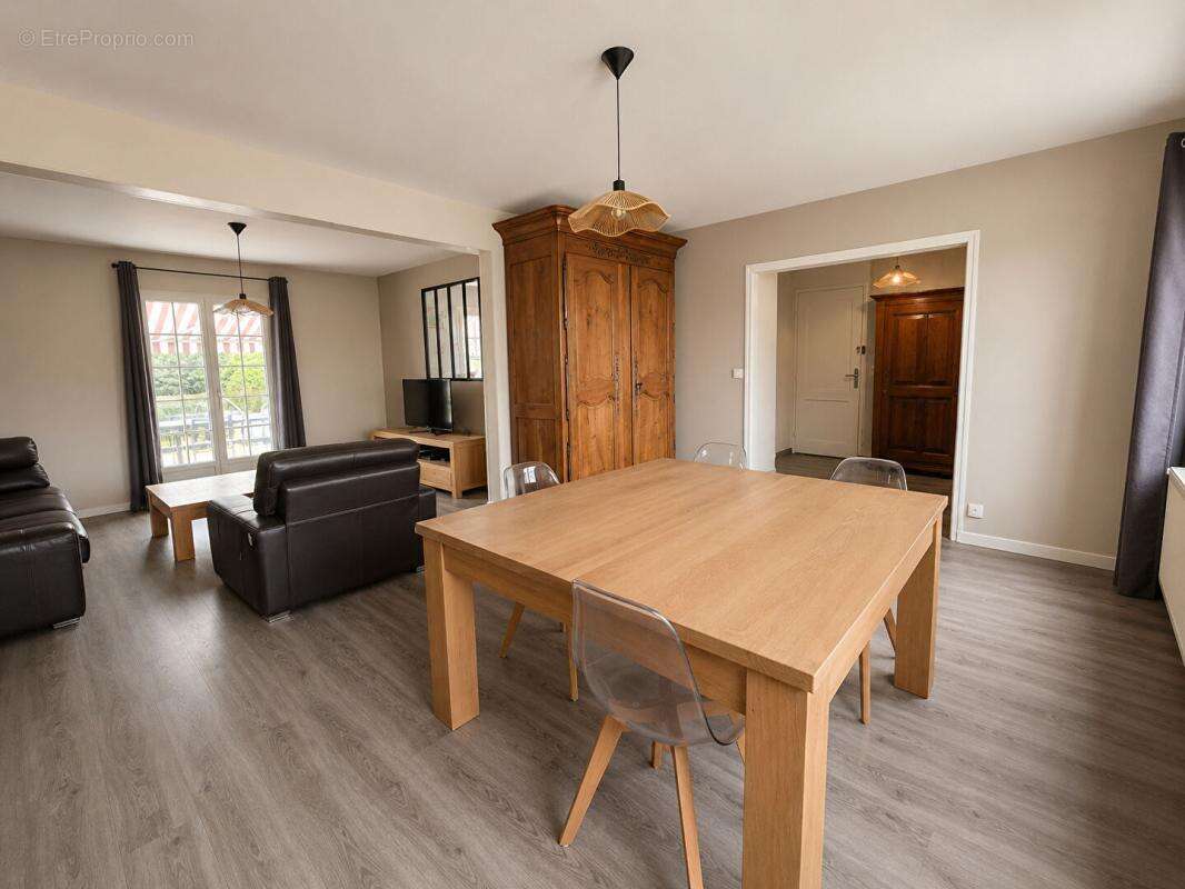 Maison Vineuil 5 pièces - photo 2
