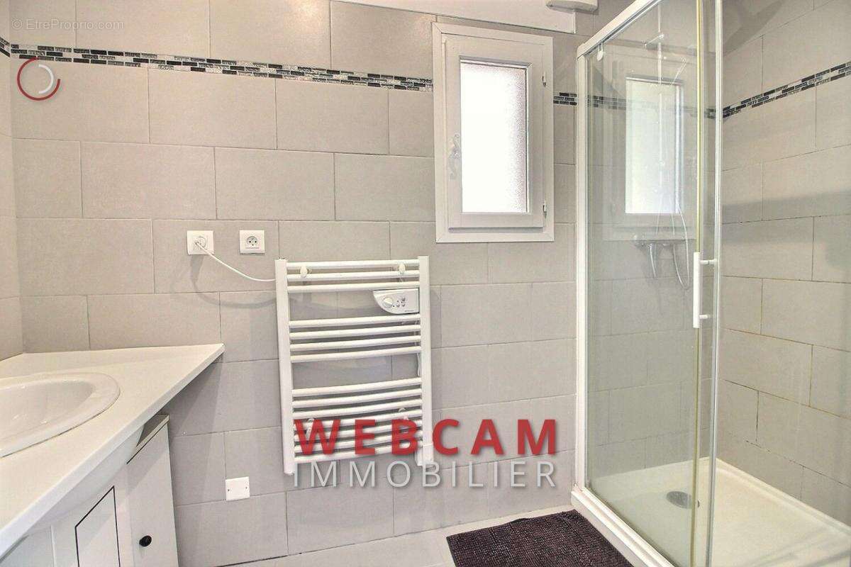 Maison à SAINTE-AGNES