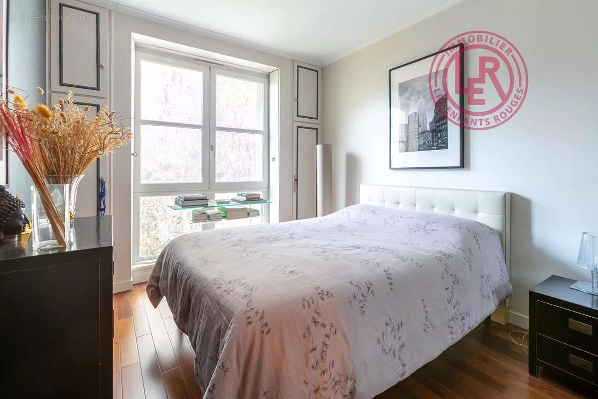Appartement à PARIS-3E