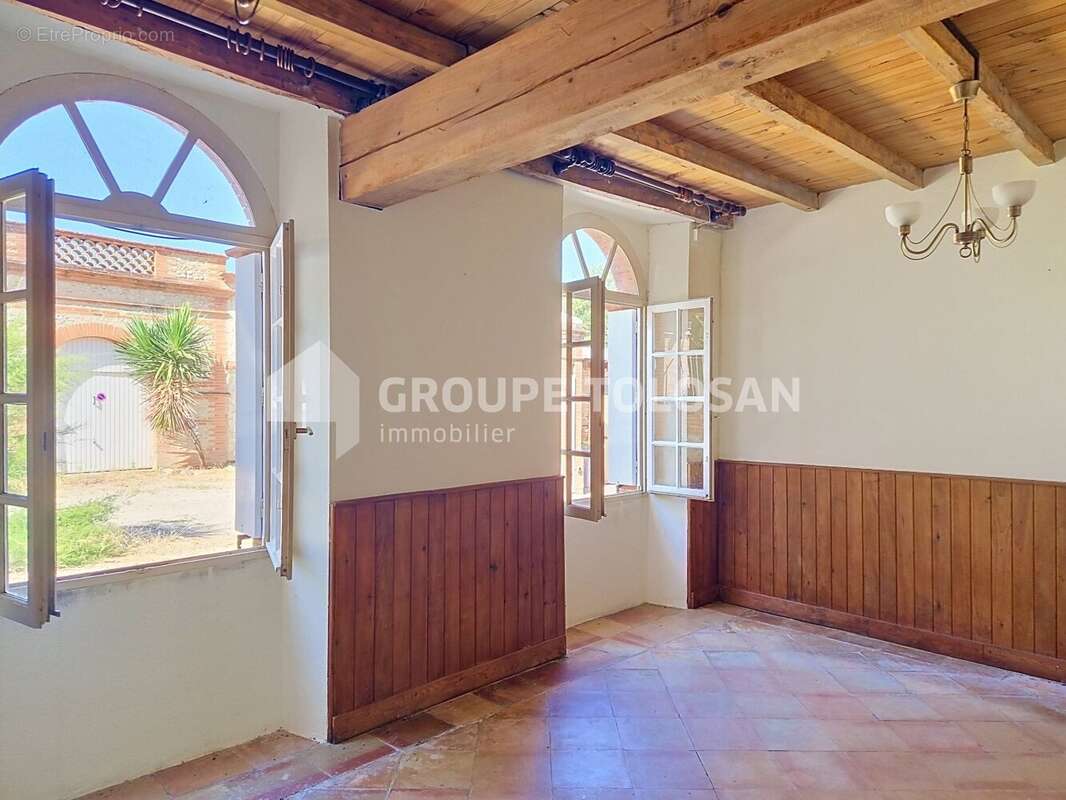 Maison 190 m² à Montlaur  - photo 7
