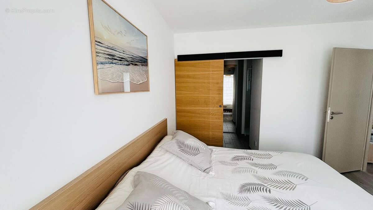 Maison 107 m² à Sevres-Anxaumont  - photo 7