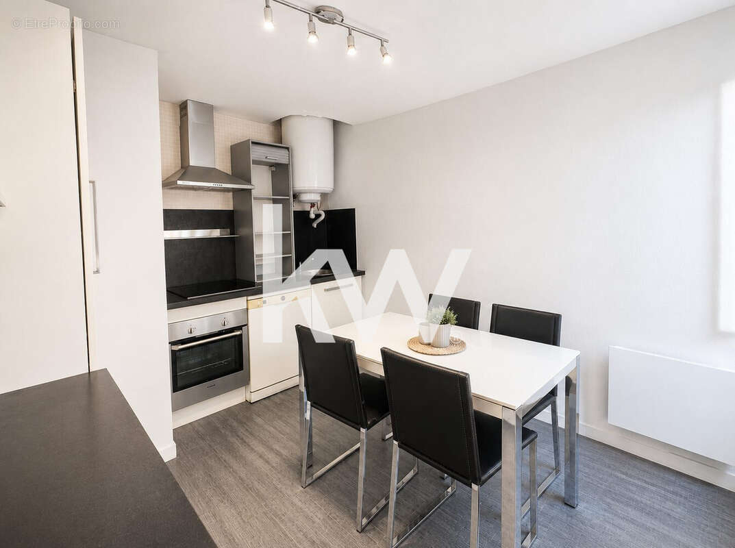 Appartement 66 m² à Saint-Etienne  - photo 4