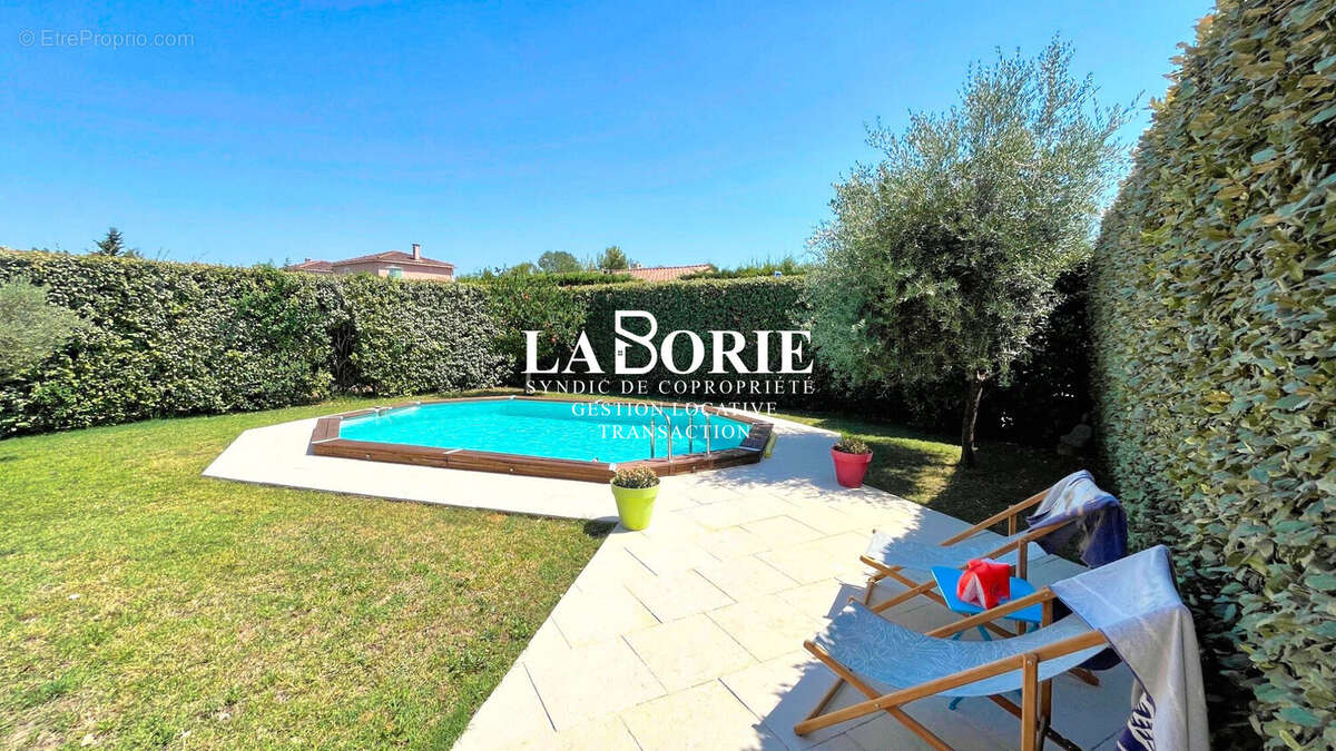 Maison 98 m² à Rochefort-Du-Gard  - photo 4