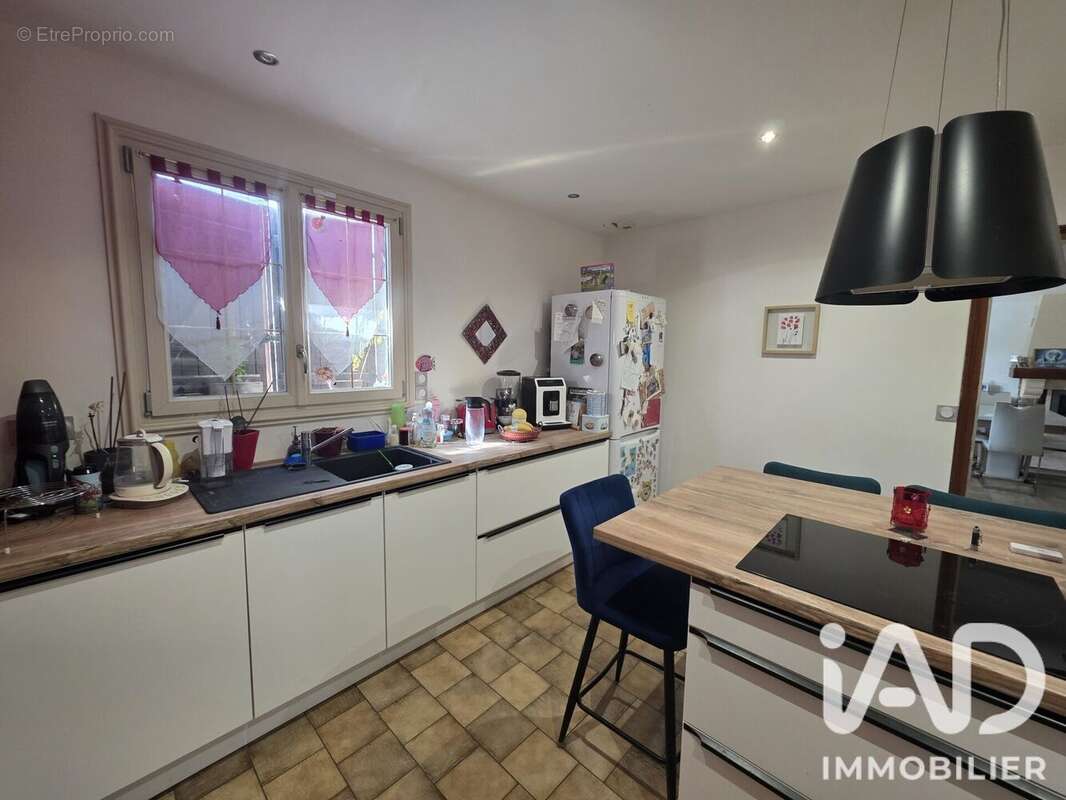 Maison 200 m² à Valleres  - photo 7