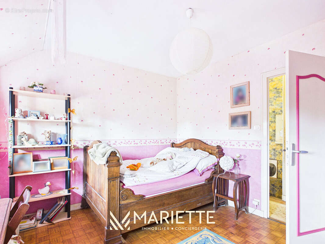 "JORNET" Fouesnant, Maison traditionnelle avec sous-sol total - photo 7