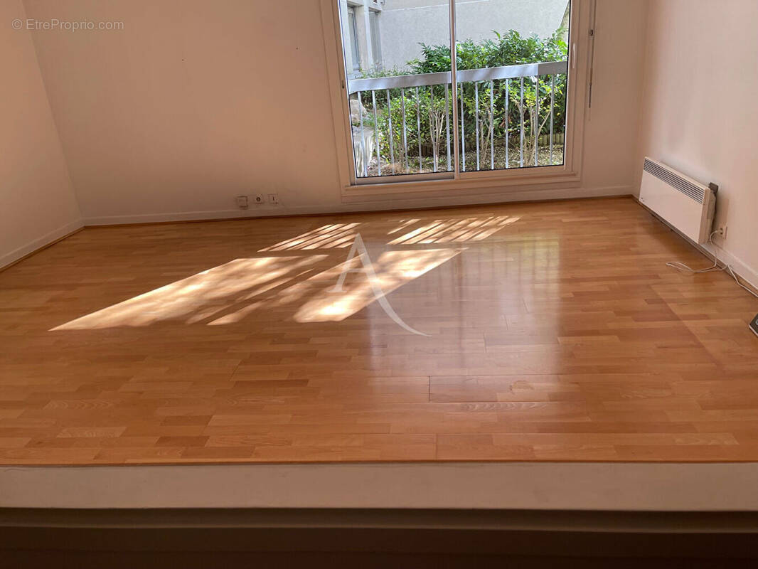 Appartement à PARIS-12E