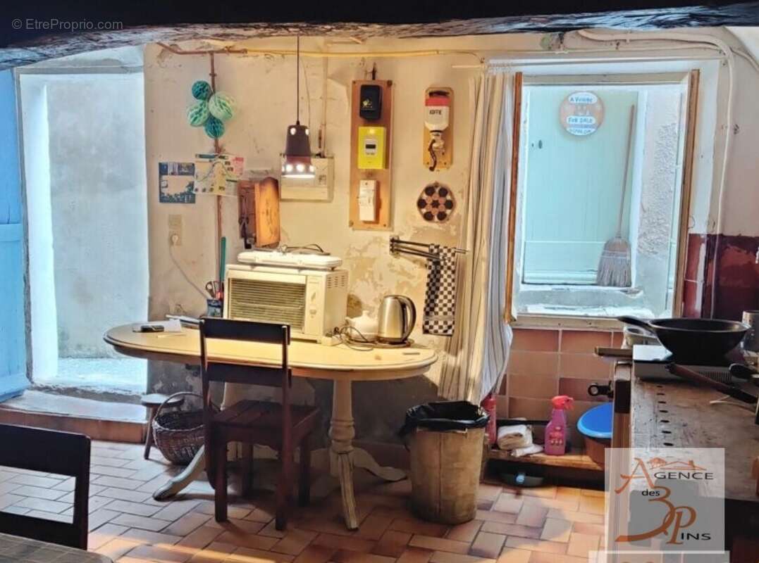 Maison à COLLOBRIERES