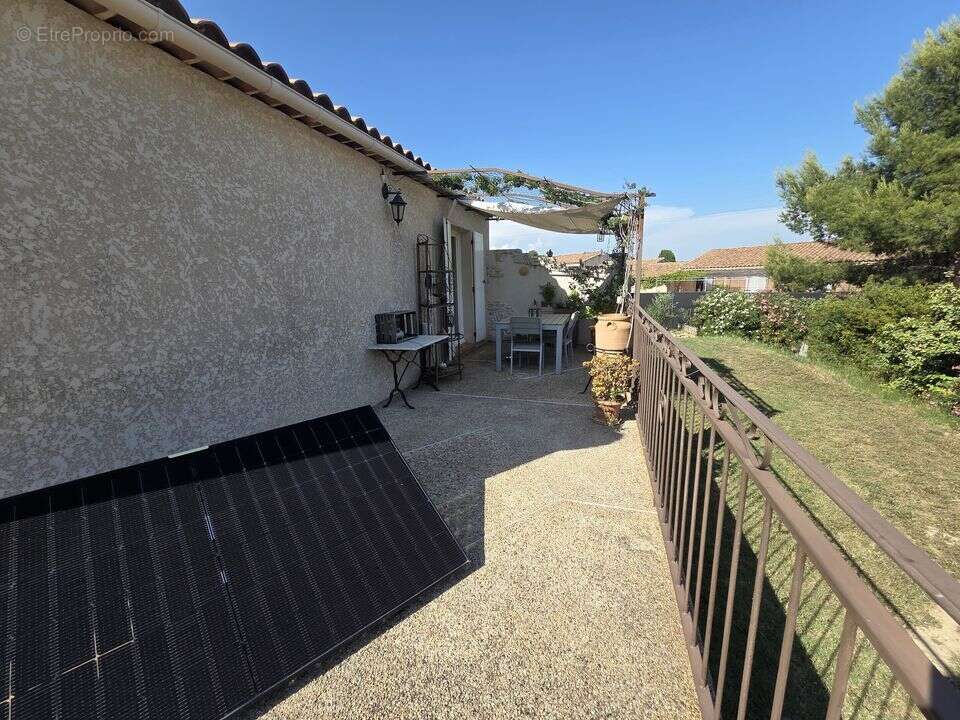 Maison à ROGNAC
