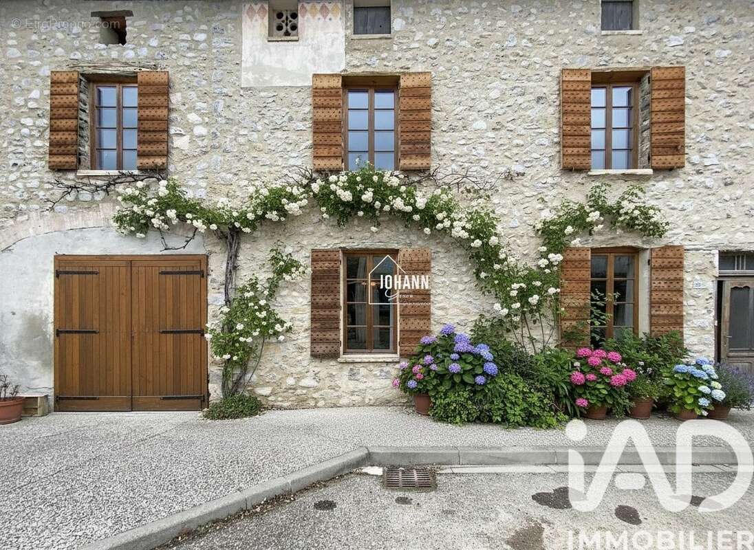Photo 2 - Maison à SAHUNE