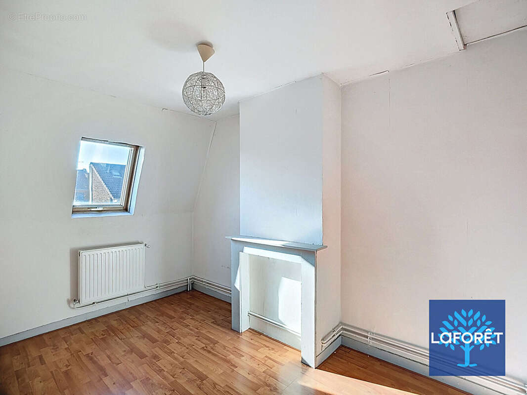 Maison à FACHES-THUMESNIL