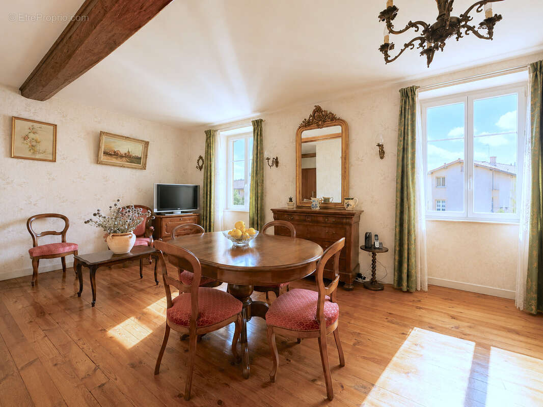 Appartement à LORETTE
