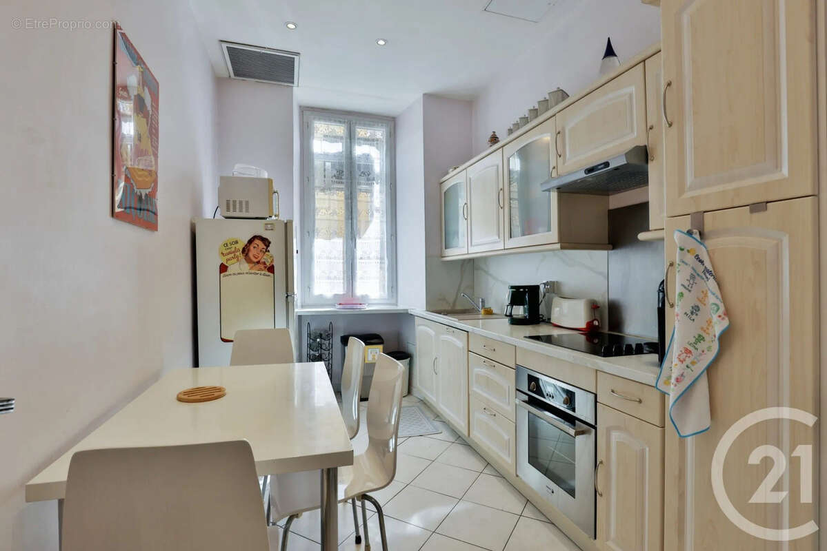 Appartement à NICE