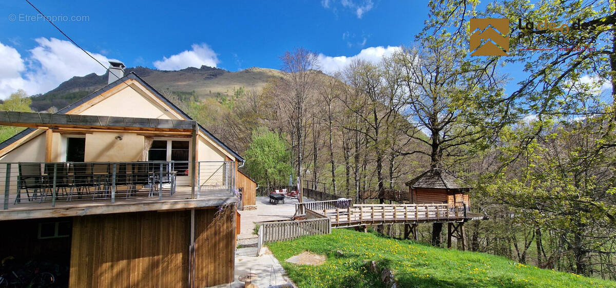 Maison à ESTAING