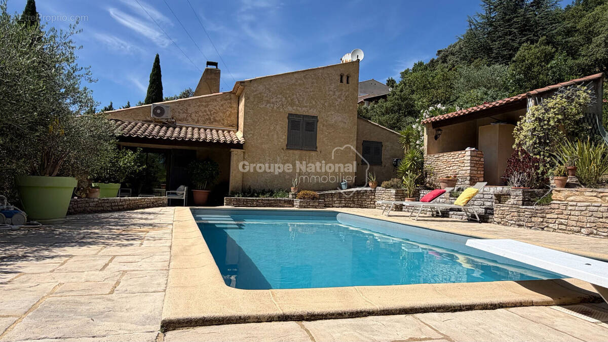 Maison à SAINT-MARTIN-D'ARDECHE