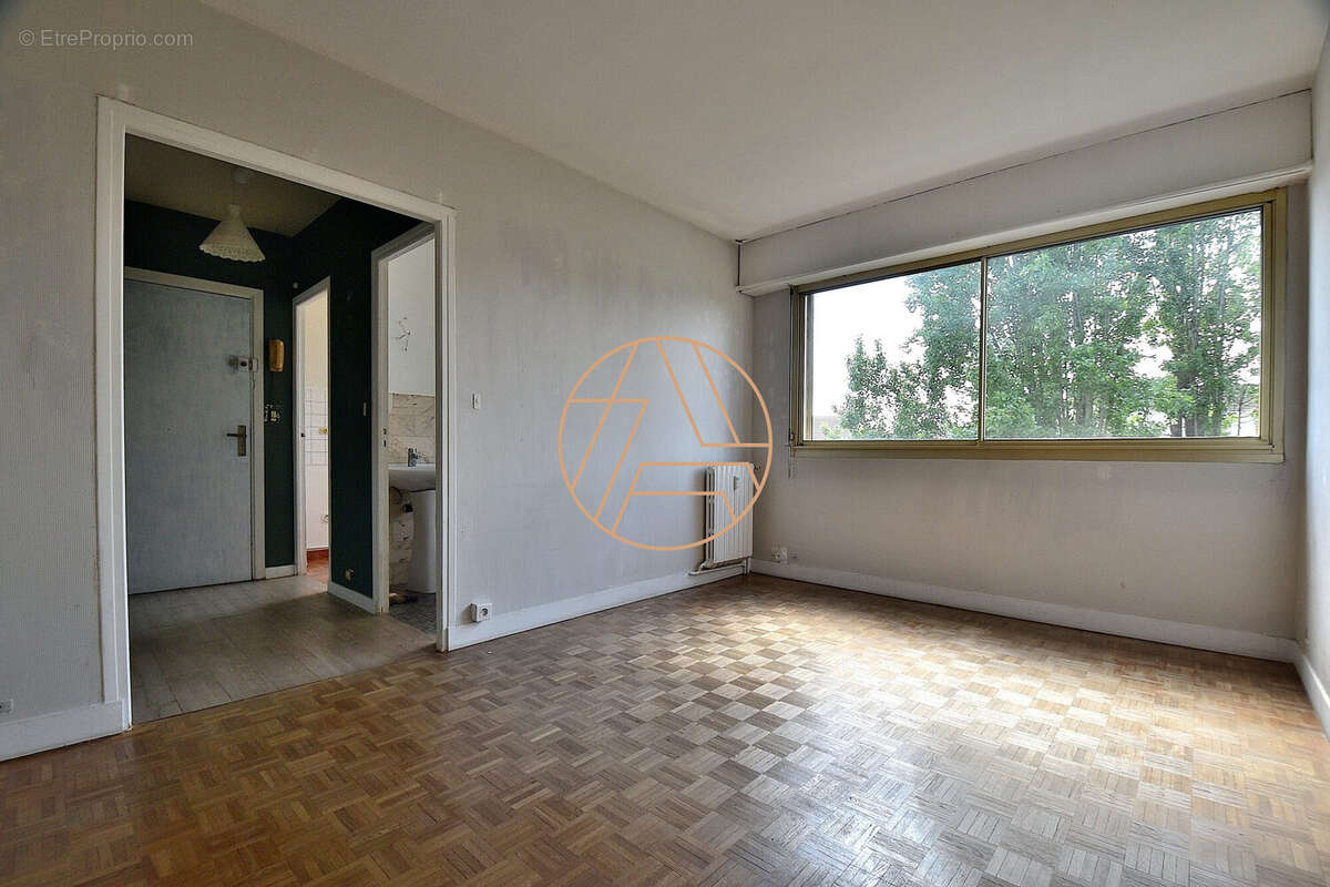 Appartement à SAINT-MAUR-DES-FOSSES