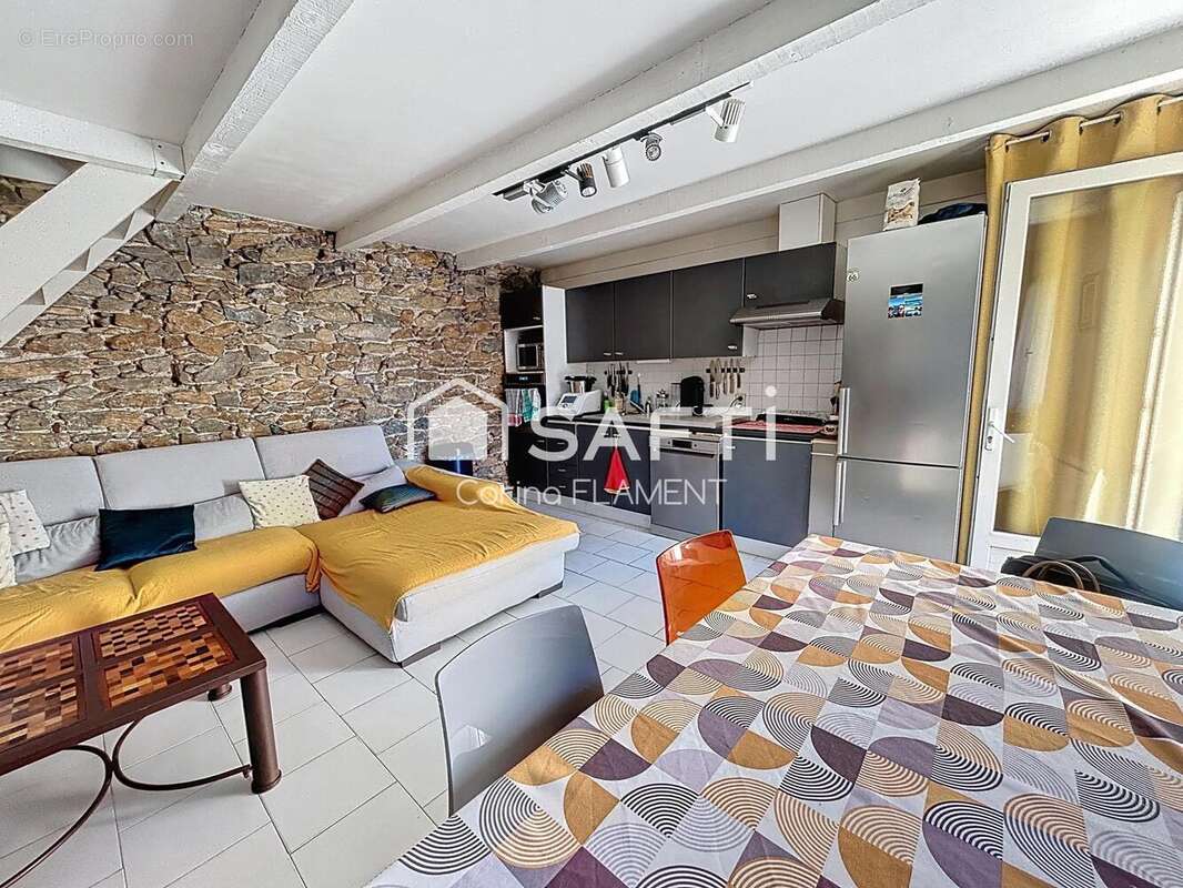 Photo 2 - Maison à SAINT-CYR-SUR-MER