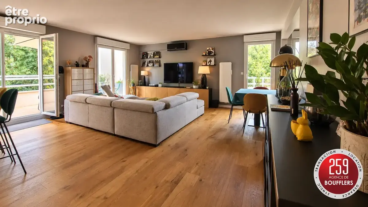 Exclusivite bel appartement de standing avec 3 balcons et garage - photo 2