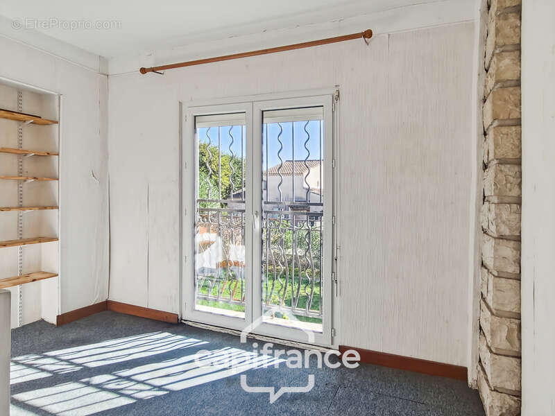 Maison à ROQUEMAURE