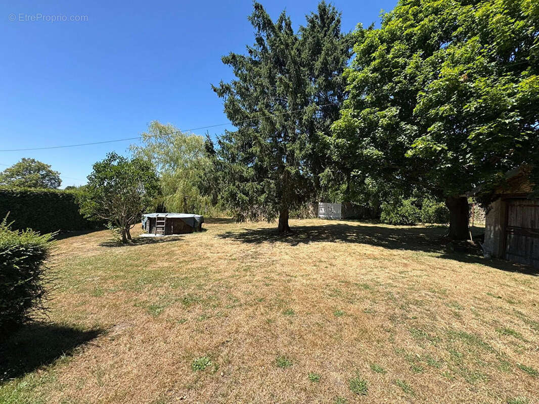 Maison à BESSINES-SUR-GARTEMPE