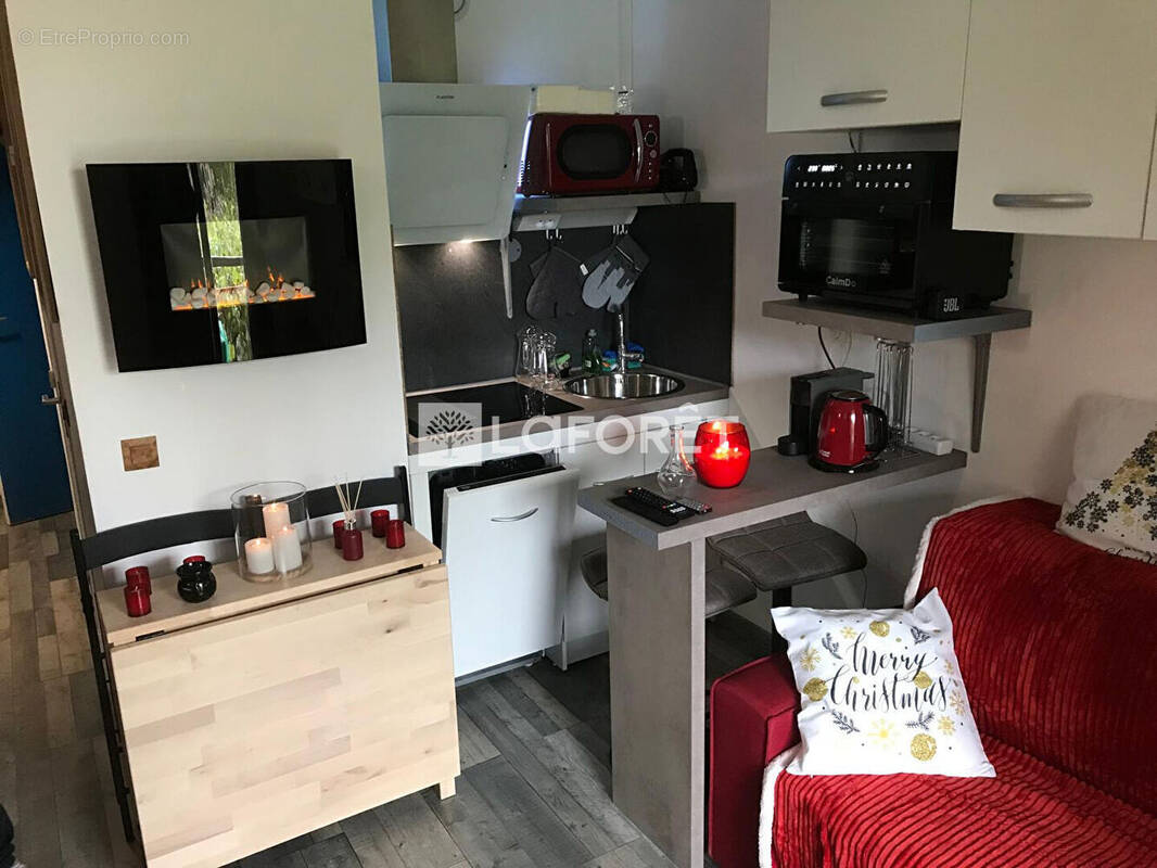 Appartement à LES CHAPELLES