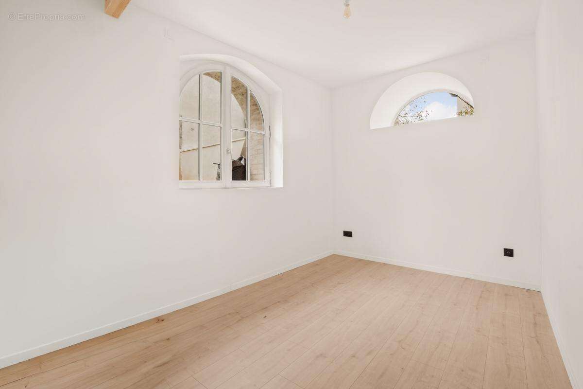 Appartement à SOLAIZE