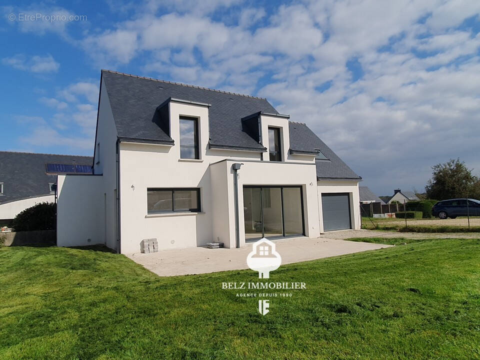 Maison à LOCOAL-MENDON