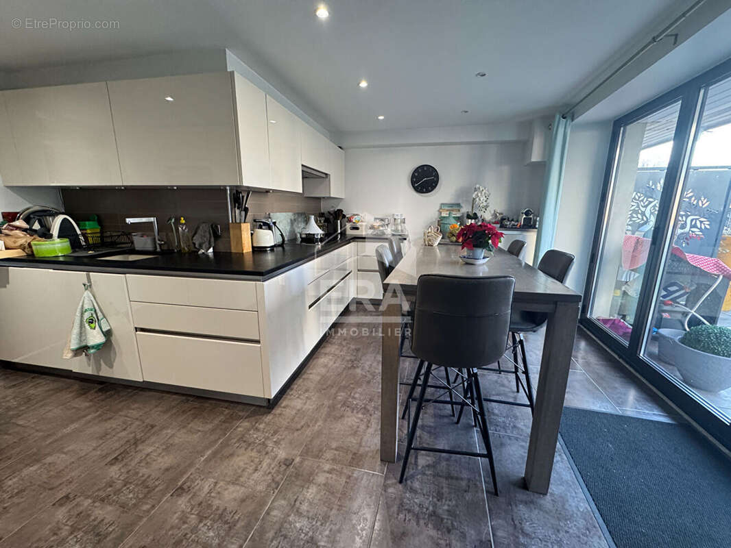 Appartement à BAVILLIERS