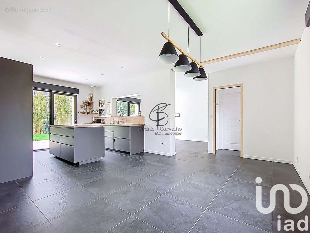 Photo 2 - Maison à QUINCY-SOUS-SENART