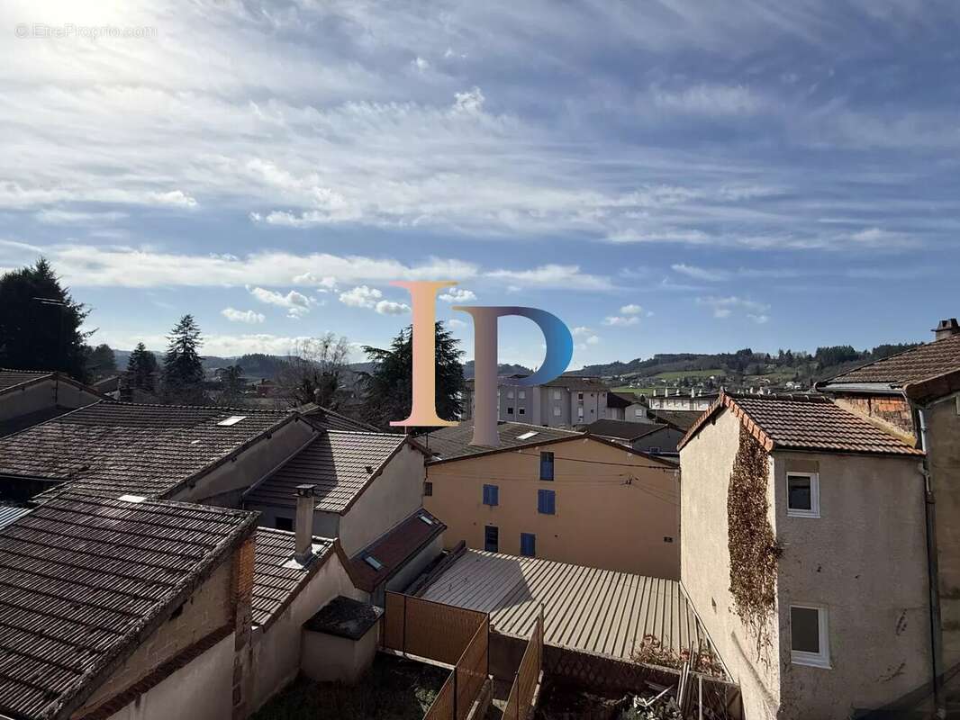 Appartement à CHAUFFAILLES