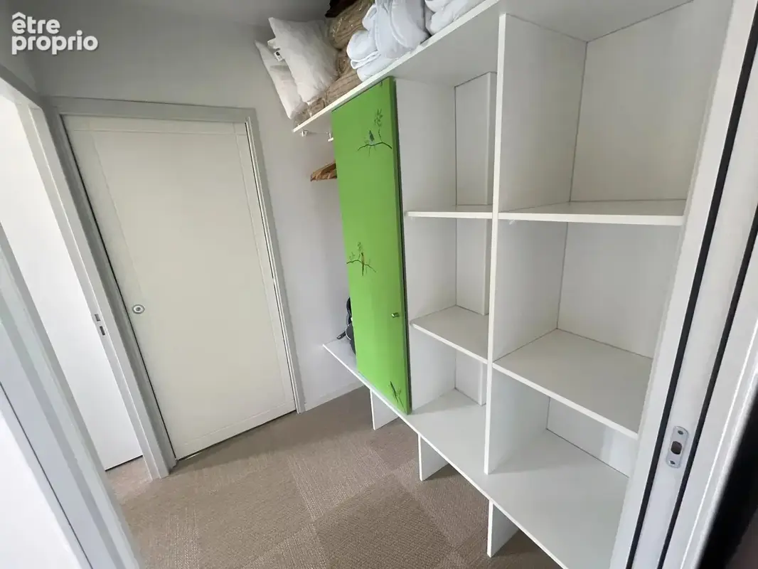 T2 + cabine 34 m² avec balcon – Dans un Château avec piscine - Baden - photo 9